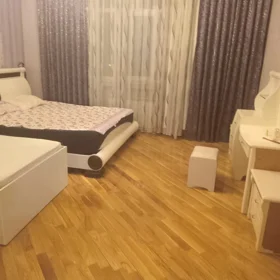 In Baku 91.0 m² apartment is for rent - Image 3