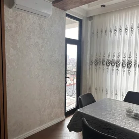 In Baku 65.0 m² apartment is for sale - Image 4