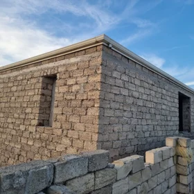 In Baku 100.0 m² house with 3.0 rooms is for sale - Image 3