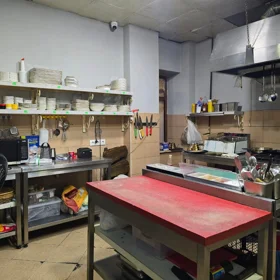 In Baku 400.0 m² commercial is for rent - Image 5