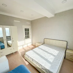 In Baku 65.0 m² apartment is for rent - Image 4