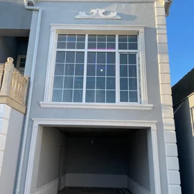 In Baku 130.0 m² apartment is for sale - Image 2