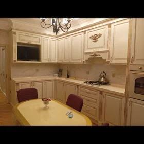 In Baku 130.0 m² apartment is for rent - Image 4
