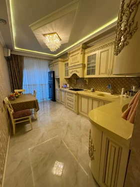 In Baku 127.0 m² apartment is for sale - Image 4