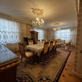 In Baku 236.0 m² apartment is for rent - Image 5