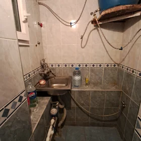 In Baku 30.0 m² commercial is for rent - Image 3