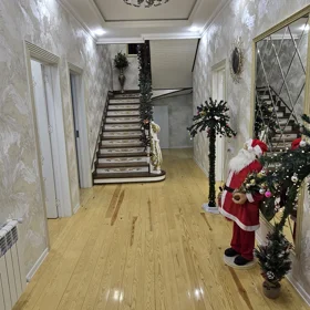 In Baku 226.0 m² house with 6.0 rooms is for sale - Image 3