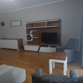 In Baku 210.0 m² apartment is for rent - Image 5