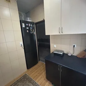 In Baku 70.0 m² apartment is for sale - Image 4