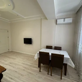 In Baku 70.0 m² apartment is for rent - Image 3