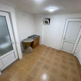 In Baku 50.0 m² commercial is for rent - Image 2