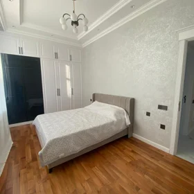 In Baku 68.0 m² apartment is for rent - Image 2