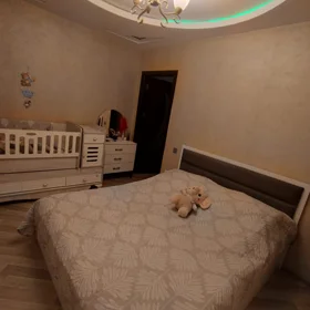 In Baku 81.0 m² apartment is for sale - Image 4