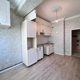 In Baku 86.0 m² apartment is for sale - Image 5