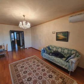 In Baku 80.0 m² apartment is for rent - Image 3