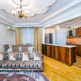 In Baku 120.0 m² apartment is for rent - Image 2