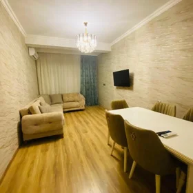 In Baku 80.0 m² apartment is for rent - Image 3