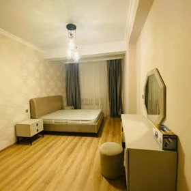 In Baku 80.0 m² apartment is for rent - Image 4