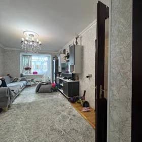 In Baku 65.0 m² apartment is for sale - Image 2
