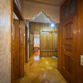 In Baku 100.0 m² apartment is for sale - Image 5