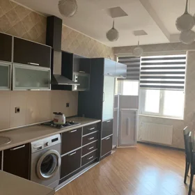 In Baku 115.0 m² apartment is for rent - Image 2