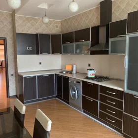 In Baku 115.0 m² apartment is for rent - Image 3