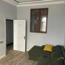 In Baku 52.0 m² apartment is for rent - Image 3