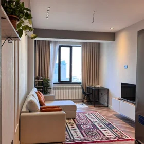 In Baku 66.0 m² apartment is for rent - Image 3