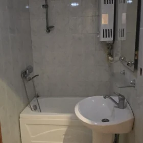 In Baku 52.0 m² apartment is for rent - Image 2