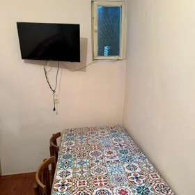 In Baku 47.0 m² house with 2.0 rooms is for rent - Image 2