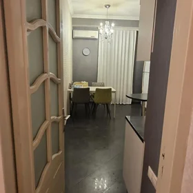 In Baku 200.0 m² apartment is for rent - Image 3