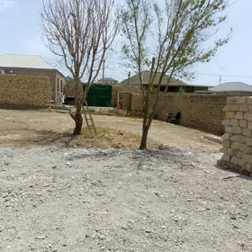 In Baku nan acre land is for sale - Image 5