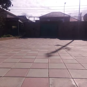 In Baku 220.0 m² house with 6.0 rooms is for rent - Image 5