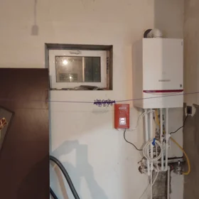 In nan 100.0 m² house with 3.0 rooms is for rent - Image 4