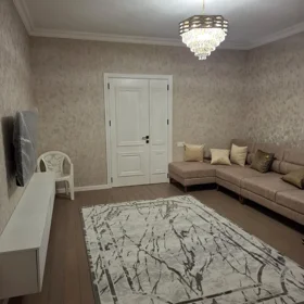 In Baku 135.0 m² apartment is for rent - Image 3