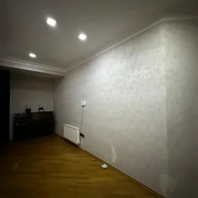 In Baku 157.0 m² apartment is for sale - Image 3