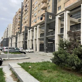 In Khirdalan 70.0 m² apartment is for sale - Image 2