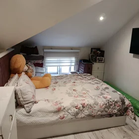 In Baku 42.0 m² apartment is for sale - Image 3