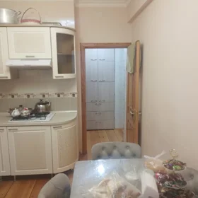 In Khirdalan 70.0 m² apartment is for sale - Image 5