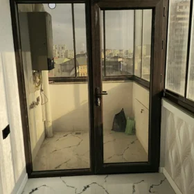 In Baku 144.0 m² apartment is for sale - Image 2