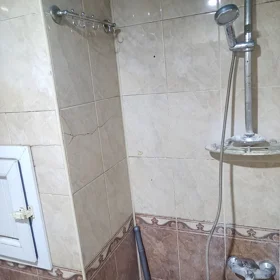 In Baku 999999.0 m² apartment is for sale - Image 4