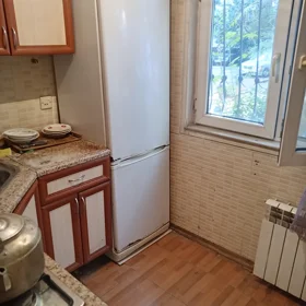 In Baku 999999.0 m² apartment is for sale - Image 5