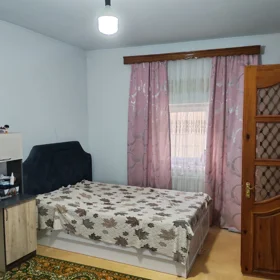 In Baku 60.0 m² house with 2.0 rooms is for rent - Image 4