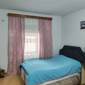 In Baku 60.0 m² house with 2.0 rooms is for rent - Image 5