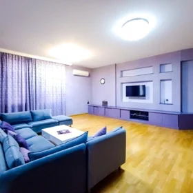 In Baku 220.0 m² apartment is for rent - Изображение 2