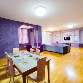 In Baku 220.0 m² apartment is for rent - Изображение 4