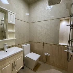 In Baku 140.0 m² apartment is for rent - Image 4