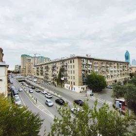In Baku 85.0 m² apartment is for sale - Image 2