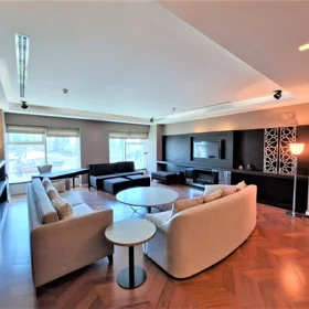 In Baku 221.0 m² apartment is for rent - Image 3