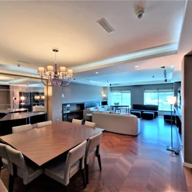 In Baku 221.0 m² apartment is for rent - Image 5